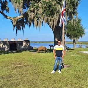 Meet your Posher, Adrian